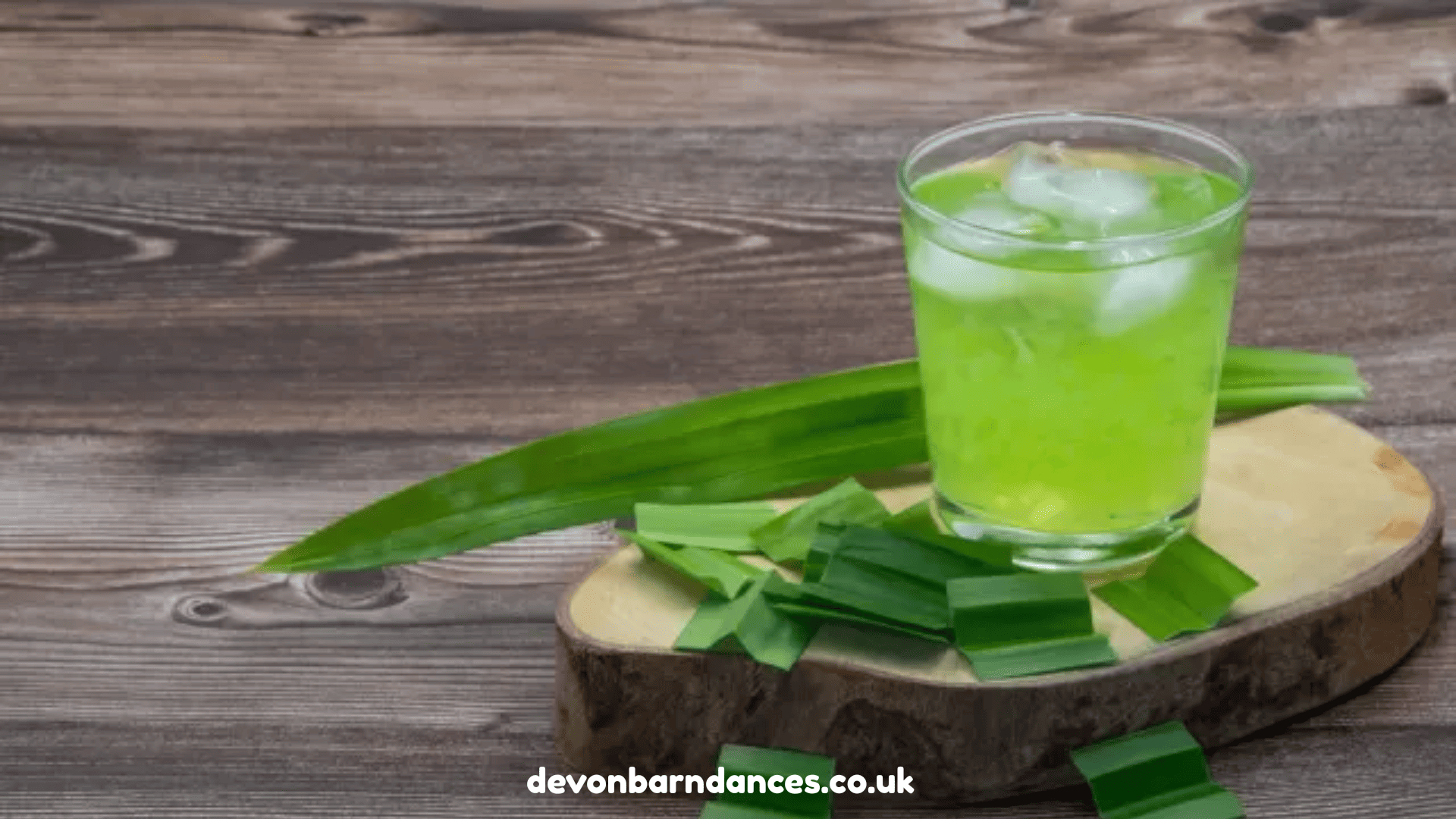 devonbarndances.co.uk